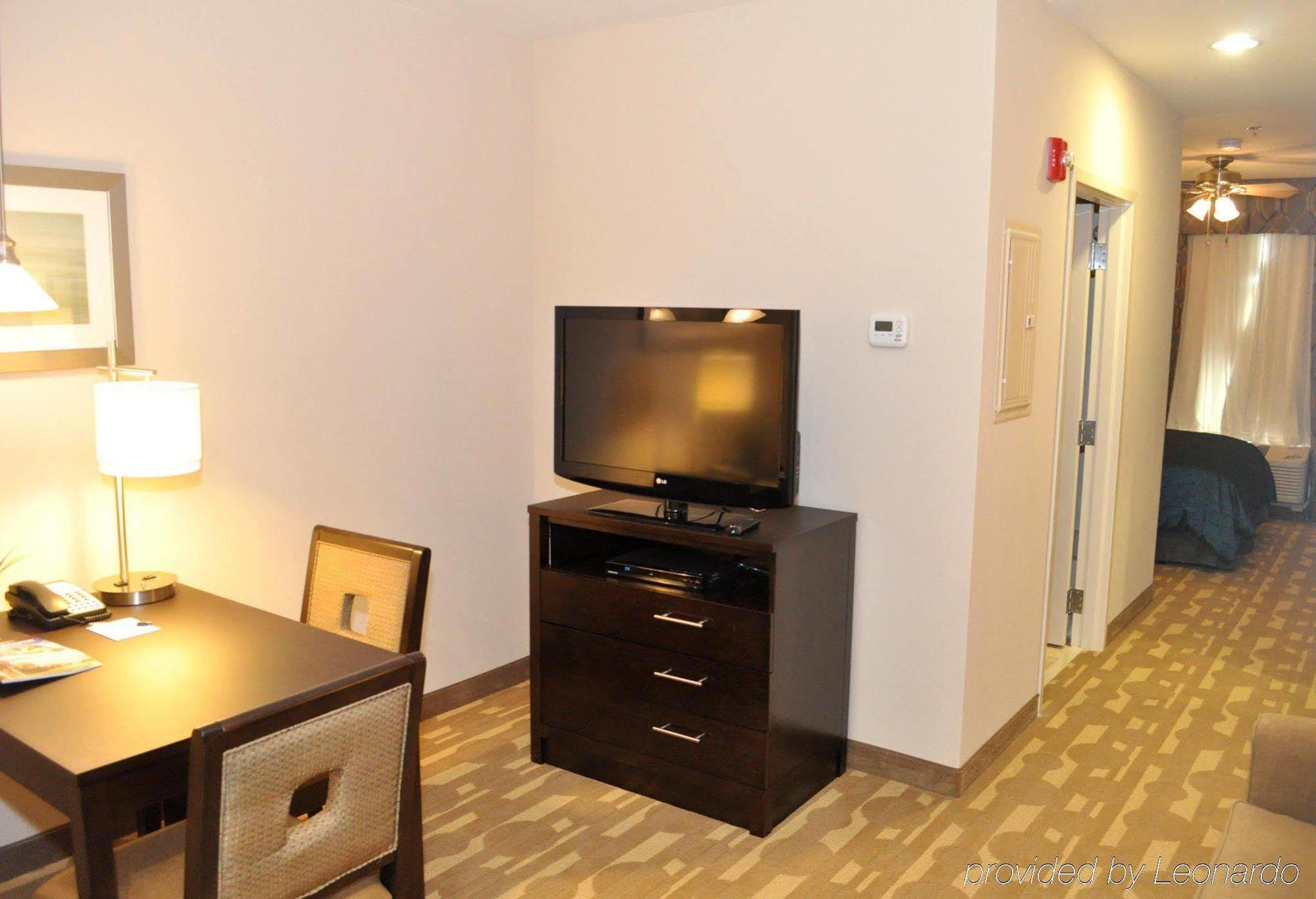 Homewood Suites Fort Wayne Ellisville Bilik gambar