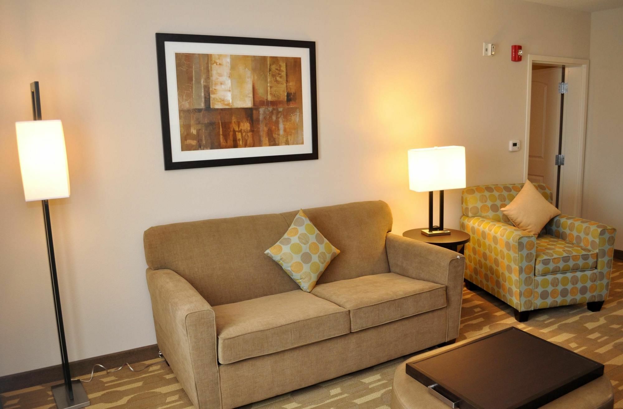 Homewood Suites Fort Wayne Ellisville Bilik gambar